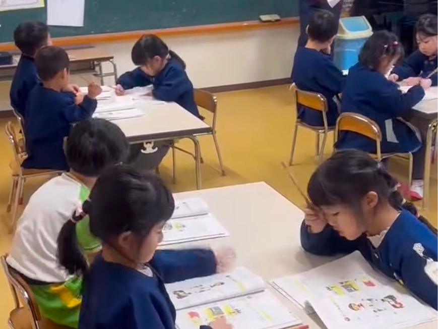 学習プログラムの様子